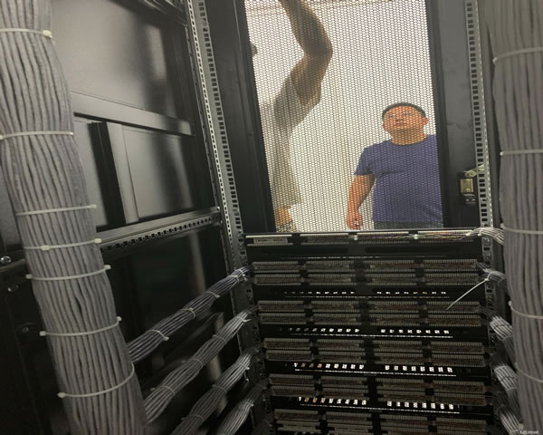 香港原生IP搭建网站的最佳选择与推荐